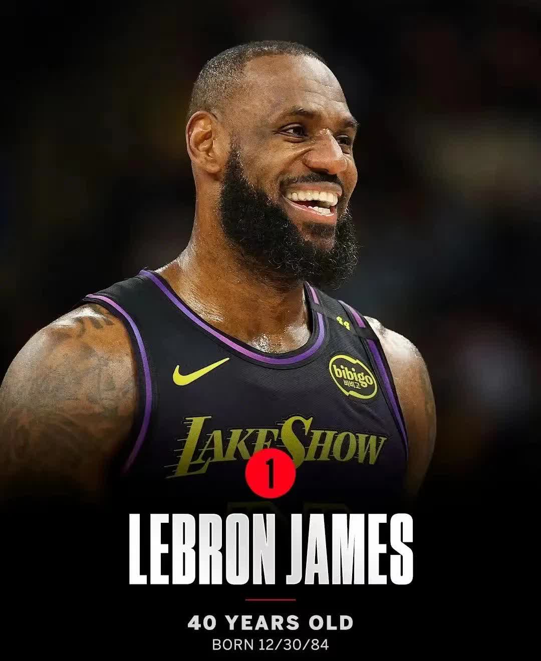 包含黄蜂强势湖人B队，麦科勒姆完成帽子戏法的词条