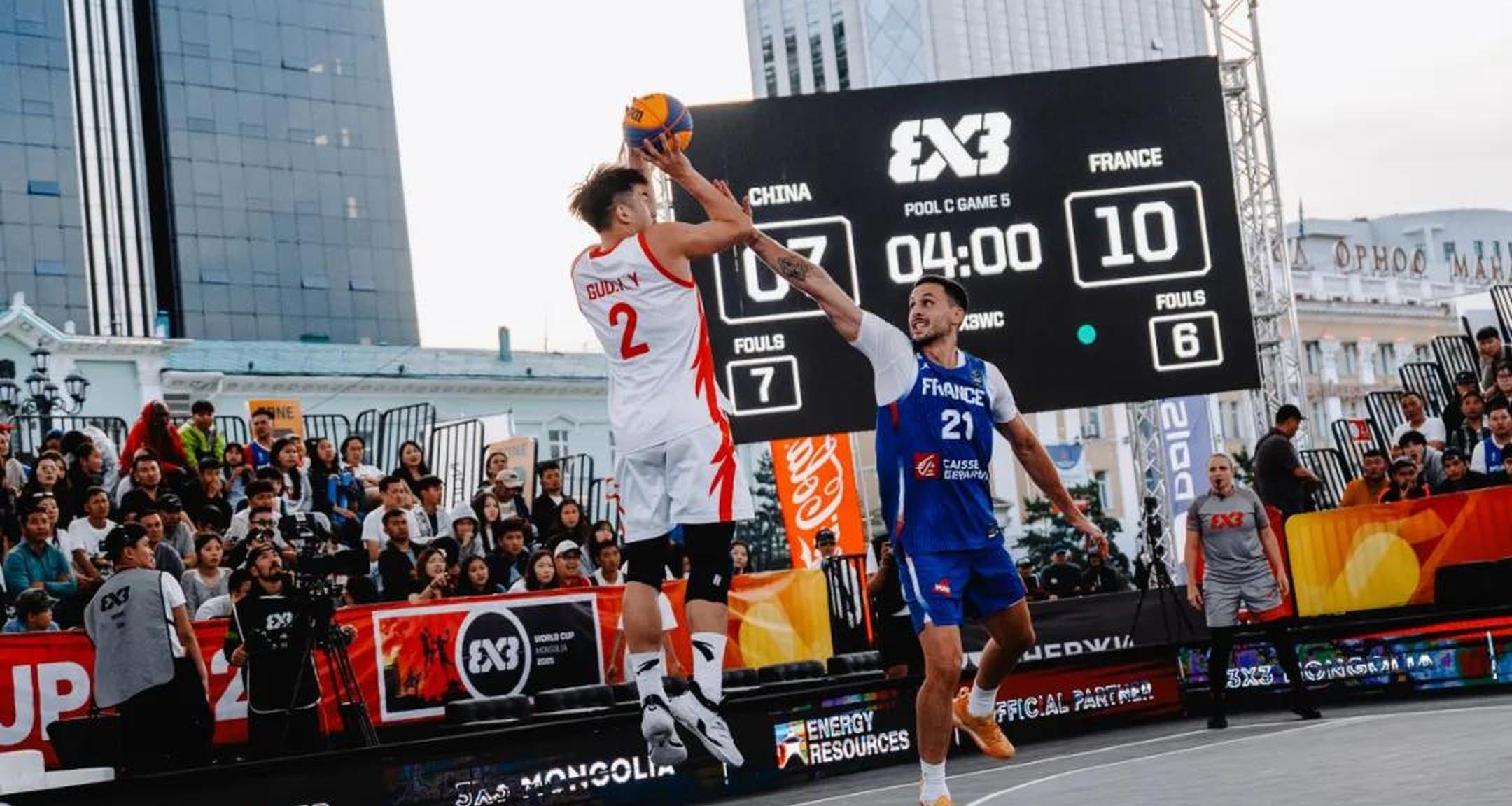 关于意大利男篮爆冷南韩男篮，哈里斯三分雨点燃全场的信息