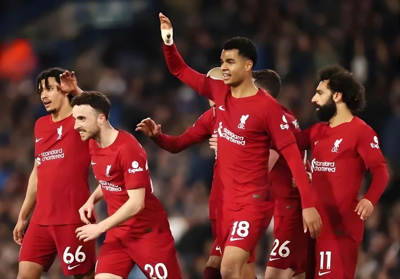 关于阿贾克斯计划在下一场比赛中打败利物浦的信息 关于阿贾克斯计划在下一场比赛中打败利物浦的信息