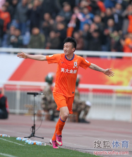 包含王永珀助攻帮助天津泰达击败广州富力的词条