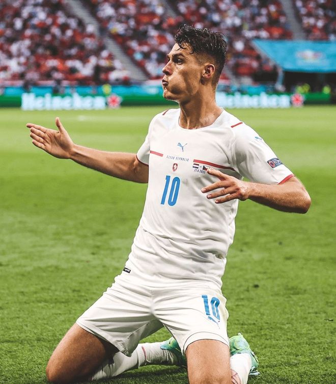 焦点战役：欧洲豪门热切期待最终胜利