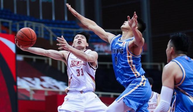 湖南男篮客场告捷,豪取四连胜的简单介绍 湖南男篮客场告捷,豪取四连胜的简单介绍