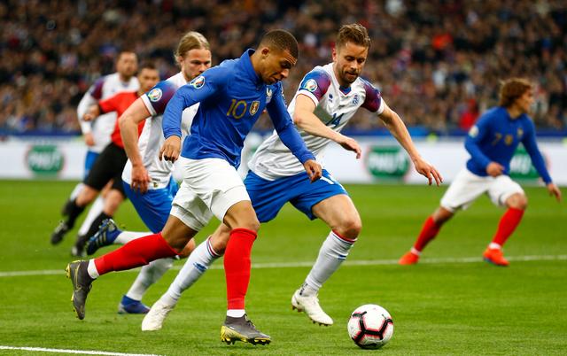 包含门将神勇!法国队在欧洲杯预选赛中不败的词条 包含门将神勇!法国队在欧洲杯预选赛中不败的词条