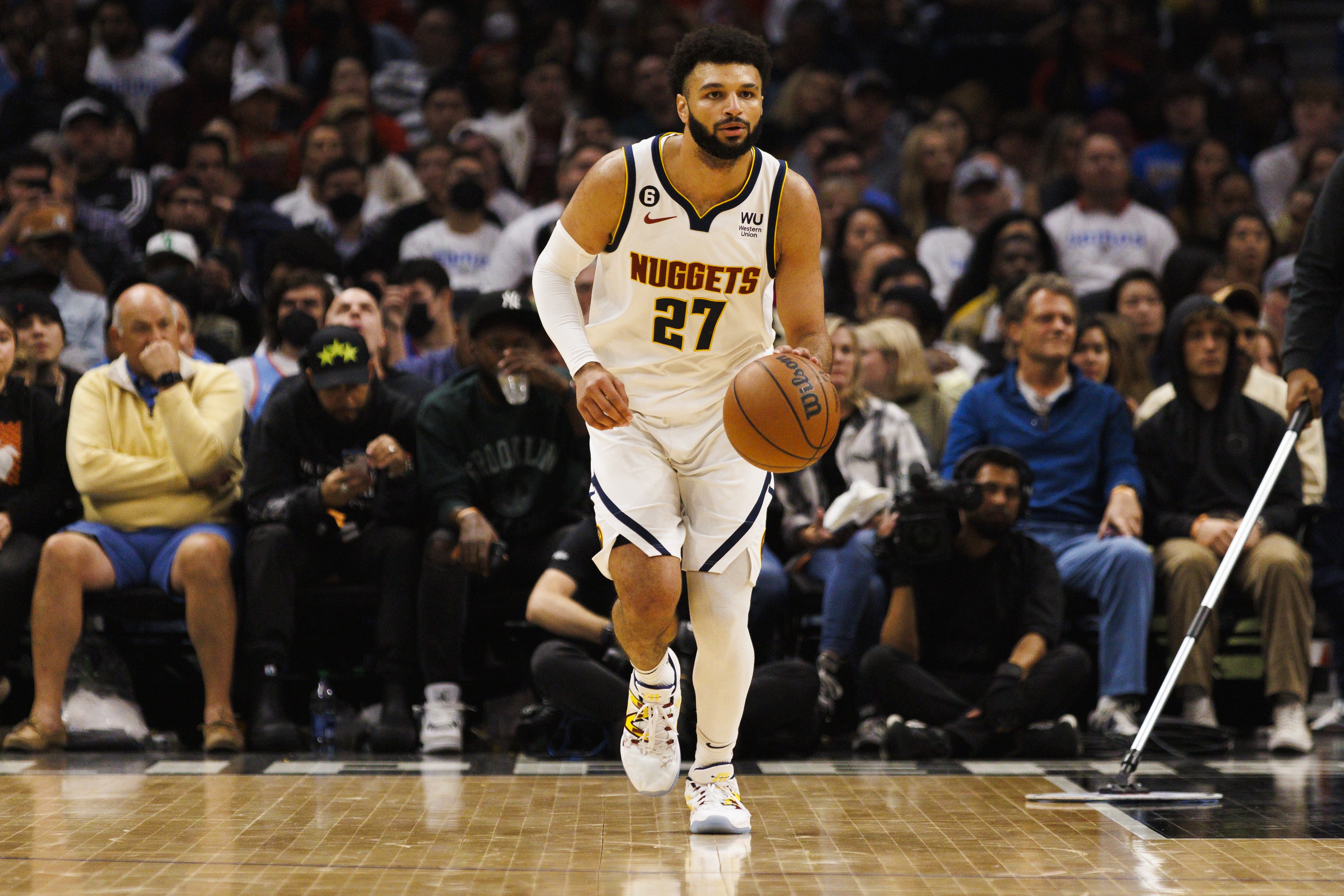 爵士低迷失利掘金深陷四连败的简单介绍 爵士低迷失利掘金深陷四连败的简单介绍