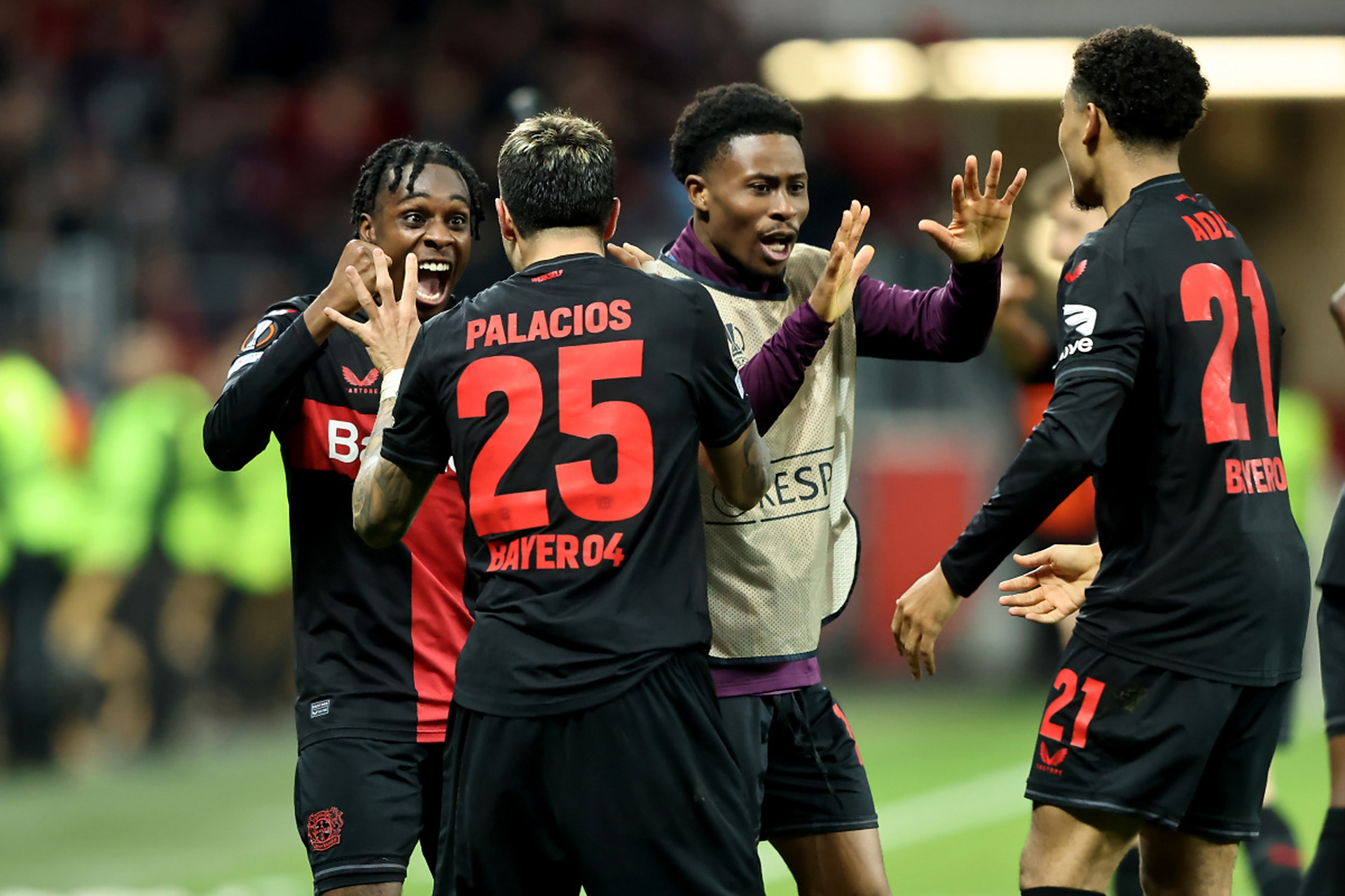 弗赖堡实现逆袭,成功逆转击败对手 弗赖堡实现逆袭,成功逆转击败对手